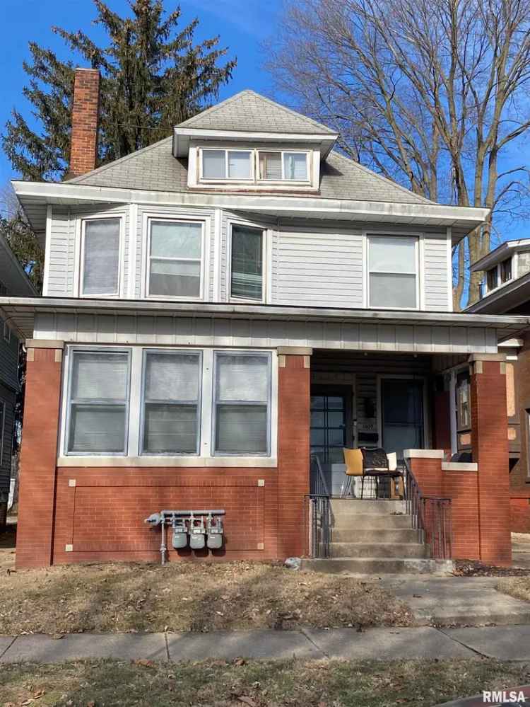 Multi-family house For Sale in 1611, West Barker Avenue, Peoria, Illinois