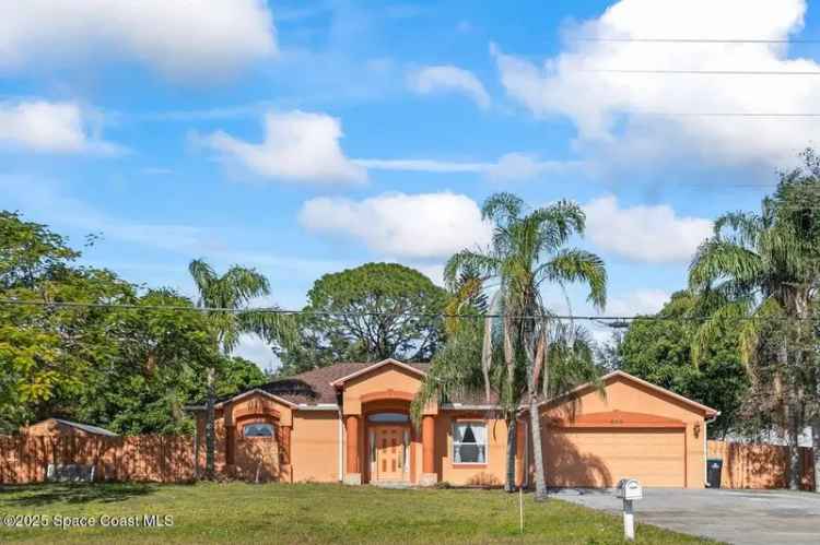 Single-family house For Sale in 803, Emerson Drive Northeast, Palm Bay, Florida