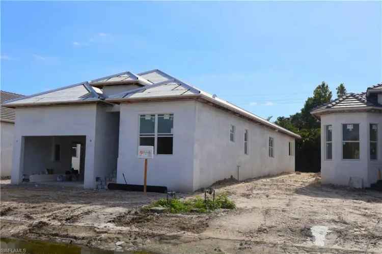 Single-family house For Sale in 2553, Linda Drive, East Naples, Florida