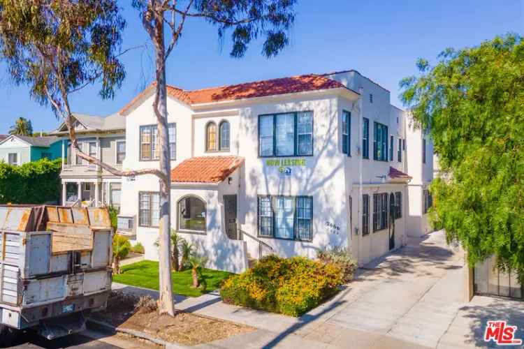 Multi-family house For Sale in 2666, Orchard Avenue, Los Angeles, California