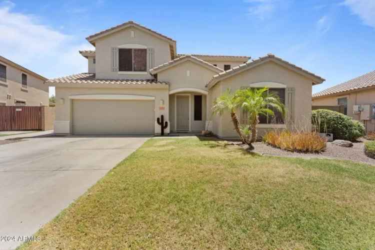 Single-family house For Sale in 15829, North 168th Avenue, Surprise, Arizona