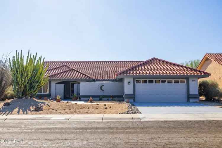 Single-family house For Sale in 14607, West Sky Hawk Drive, Sun City West, Arizona