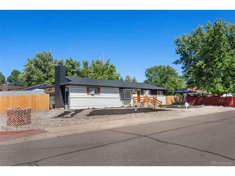 Single-family house For Sale in 4718, Woodbury Drive, Colorado Springs, Colorado