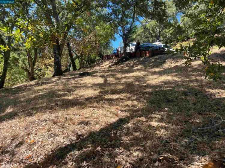 Land For Sale in 36, Tarry Lane, Orinda, California