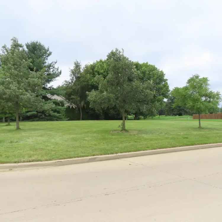 Land For Sale in Urbana, Illinois