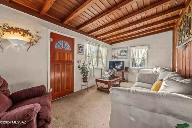 Single-family house For Sale in Tucson, Arizona