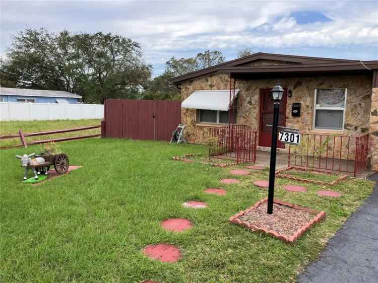 Single-family house For Sale in 7301, 36th Avenue North, Saint Petersburg, Florida