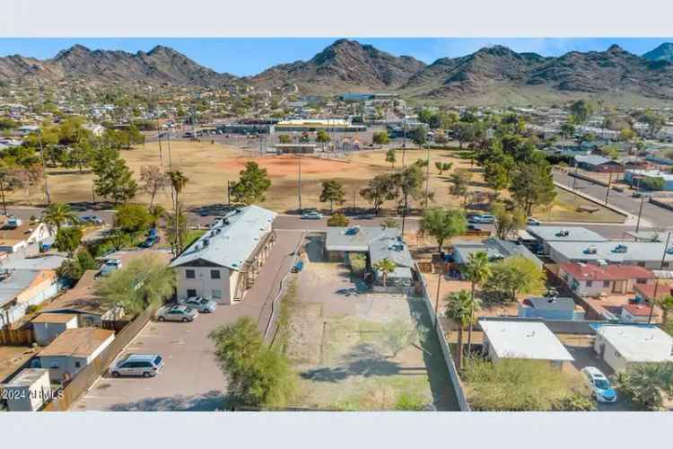 Duplex For Sale in Phoenix, Arizona