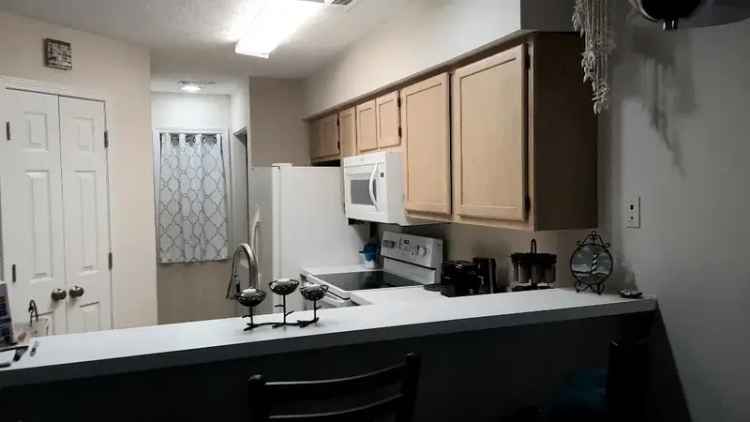 2-Bedroom Furnished Condo Near Beach Golf