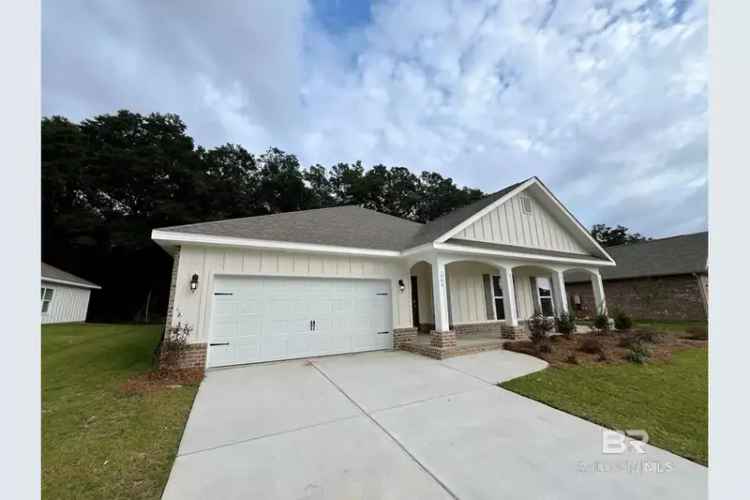 Single-family house For Sale in Fairhope, Alabama