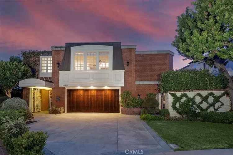 Single-family house For Sale in 16471, Barnstable Circle, Huntington Beach, California