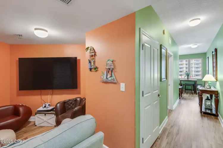 Condo For Sale in 9900, Thomas Drive, Panama City Beach, Florida