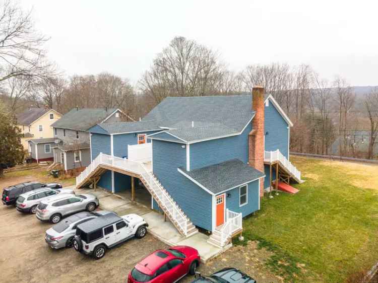 Multi-family house For Sale in 526, Canterbury Turnpike, Norwich, Connecticut