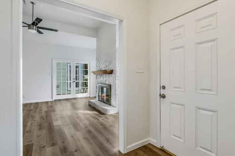 Condo For Sale in 417, Towne Park Trail, Austin, Texas