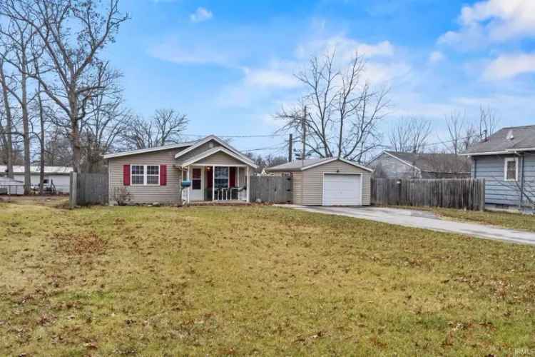 Single-family house For Sale in 5704, South Harrison Street, Fort Wayne, Indiana