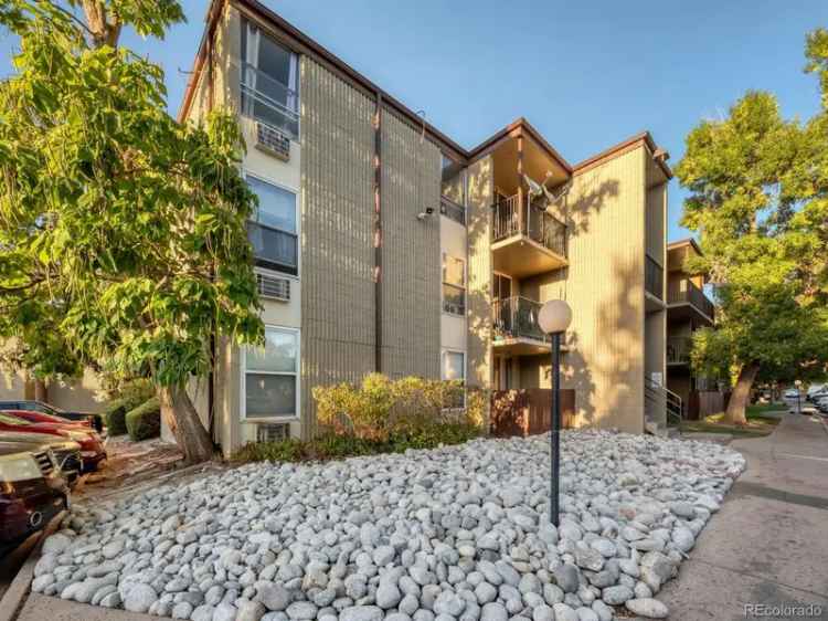 Condo For Sale in 2281, South Vaughn Way, Aurora, Colorado