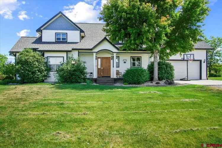 Single-family house For Sale in Colorado