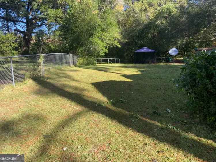 Single-family house For Sale in 1303, 11th Avenue, Albany, Georgia