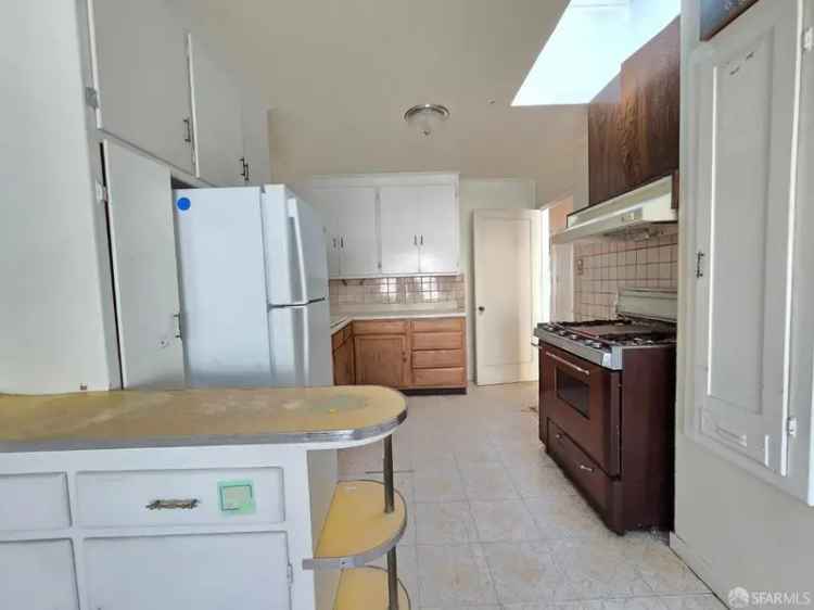 Single-family house For Sale in 579, Campbell Avenue, San Francisco, California