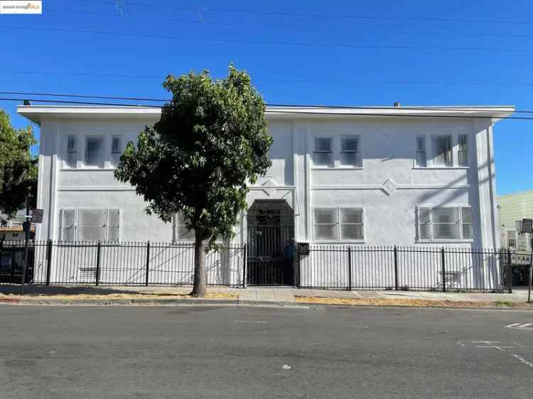 Multi-family house For Sale in 1864, 11th Avenue, Oakland, California