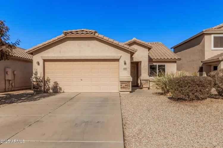 Single-family house For Sale in 4572, East Silverbell Road, San Tan Valley, Arizona