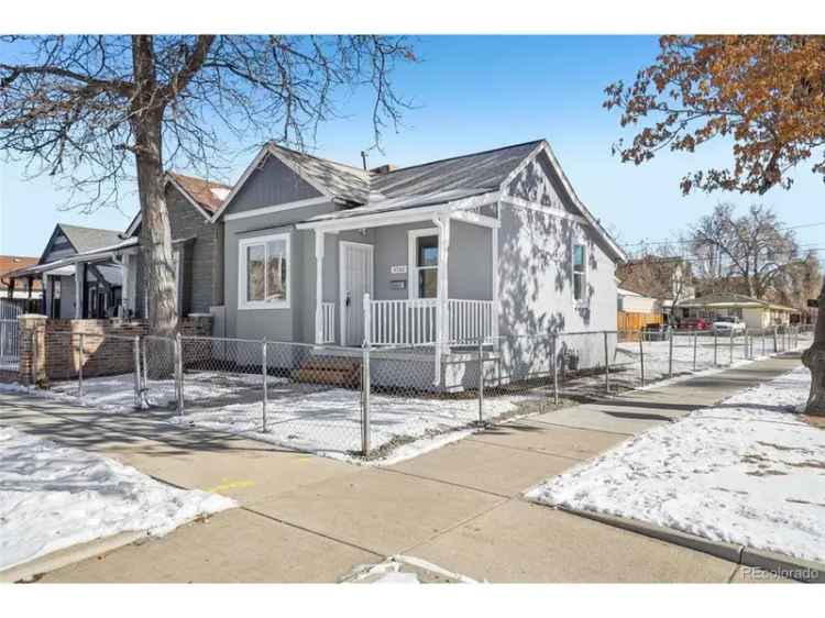 Single-family house For Sale in Denver, Colorado