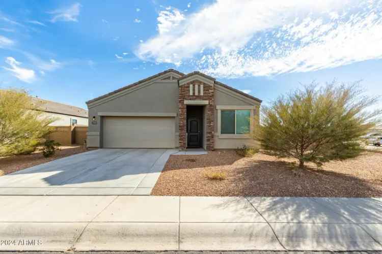 Single-family house For Sale in 31053, West Mitchell Drive, Buckeye, Arizona