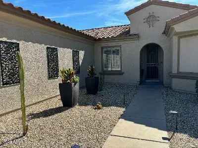 Single-family house For Sale in 20139, North Rawhide Way, Surprise, Arizona