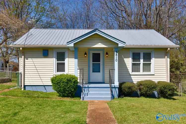 Single-family house For Sale in Huntsville, Alabama