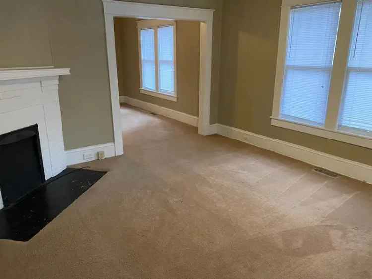 3 Bedroom 1 Bath Home Near UNCG