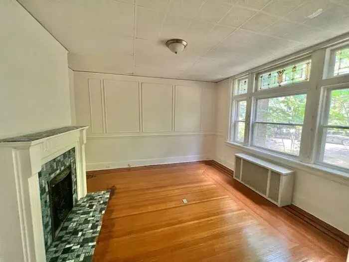 Charming 3-Bedroom Home for Rent - Pet Friendly