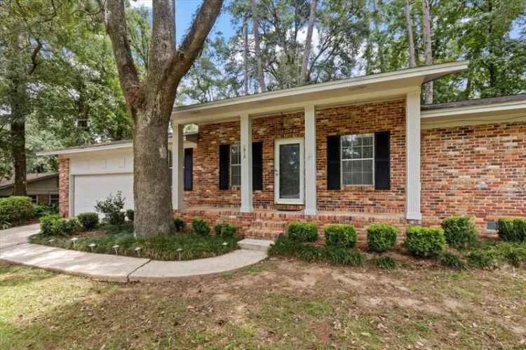 Single-family house For Sale in 1513, Bowman Drive, Tallahassee, Florida