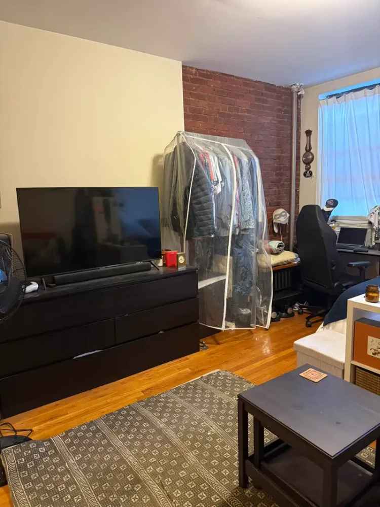 Apartment Unit for Rent