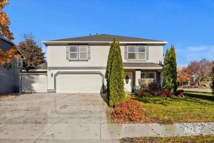 Single-family house For Sale in 1340, East Grand Canyon Street, Meridian, Idaho