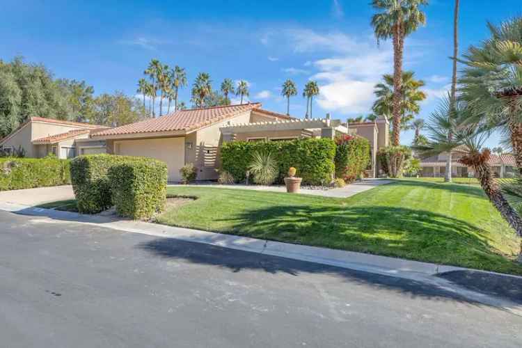 Condo For Sale in 95, Tennis Club Drive, Rancho Mirage, California