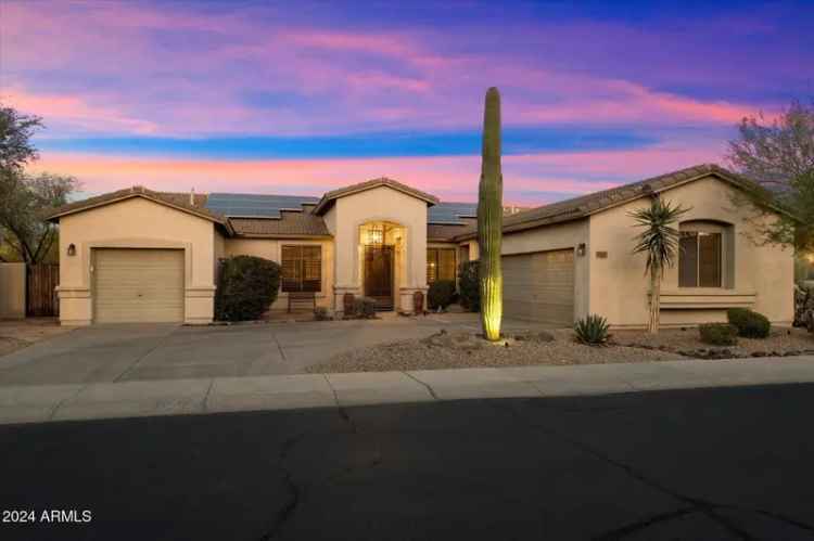 Single-family house For Sale in Cave Creek, Arizona