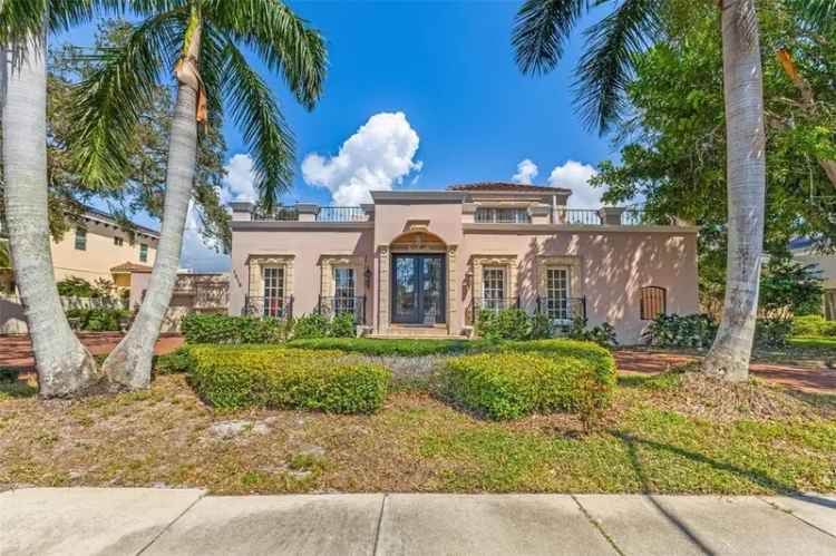 Single-family house For Sale in 1515, Park Street North, Saint Petersburg, Florida