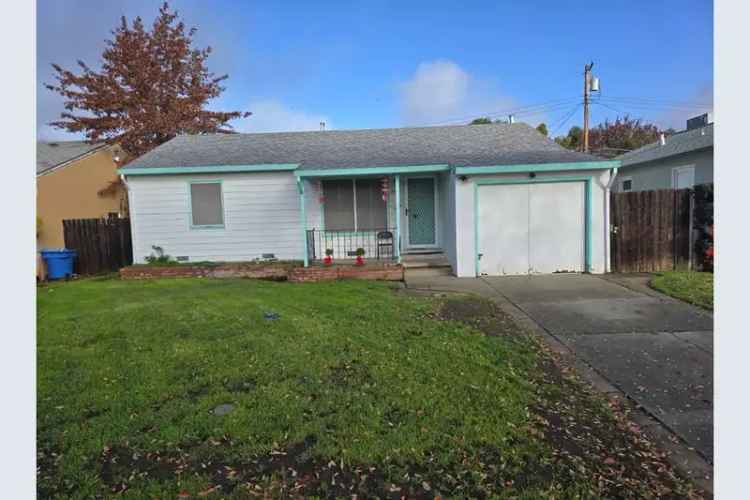 Single-family house For Sale in 6041, 40th Avenue, Sacramento, California