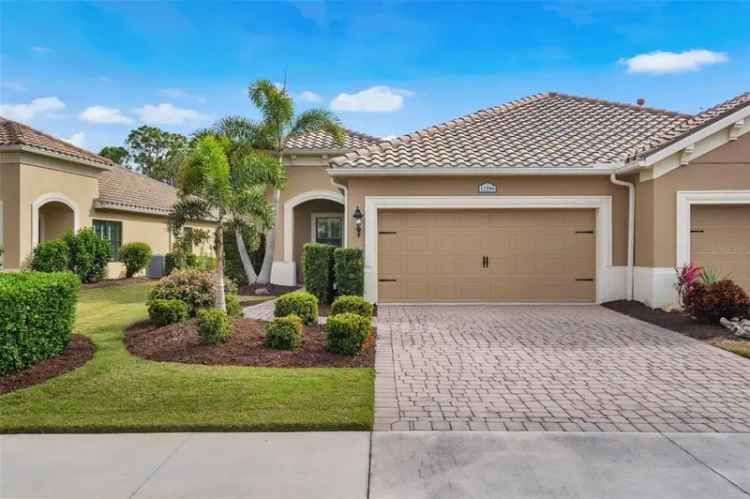 Single-family house For Sale in 12199, Sebring Lane, Venice Gardens, Florida