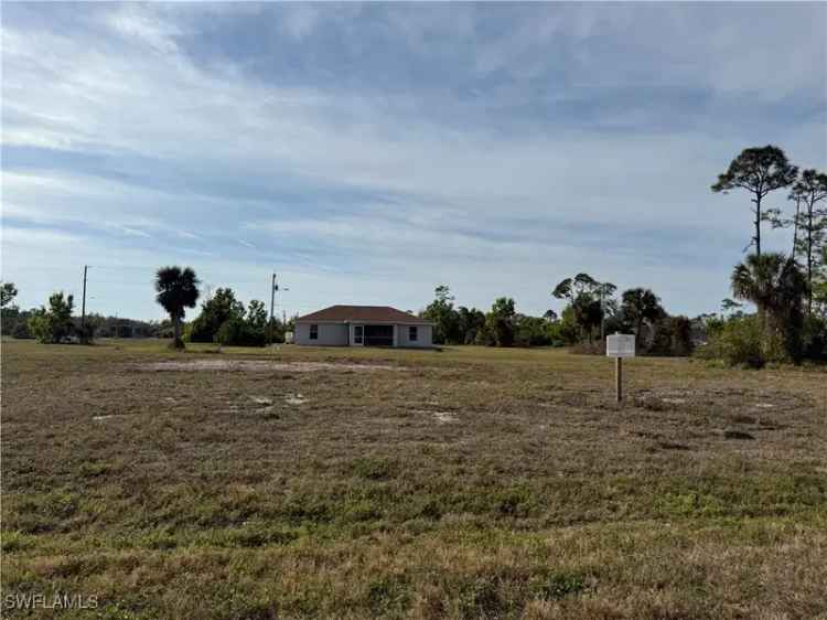 Land For Sale in 4142, Northwest 39th Avenue, Cape Coral, Florida