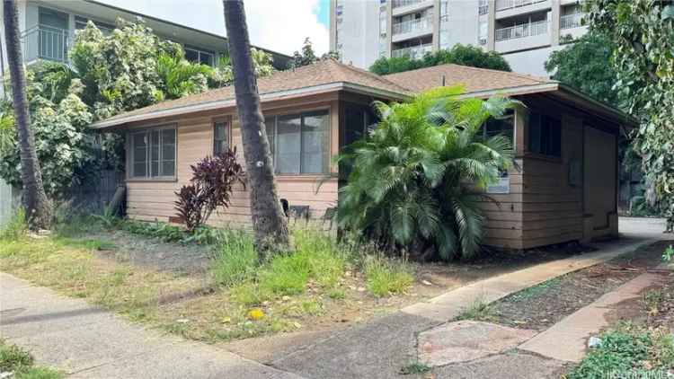 Single-family house For Sale in 419, Pau Street, Honolulu, Hawaii