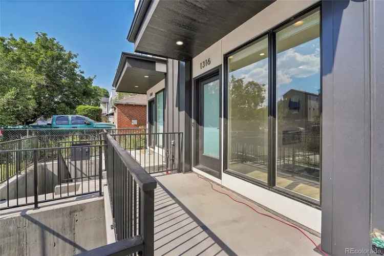 House For Sale in Denver, Colorado