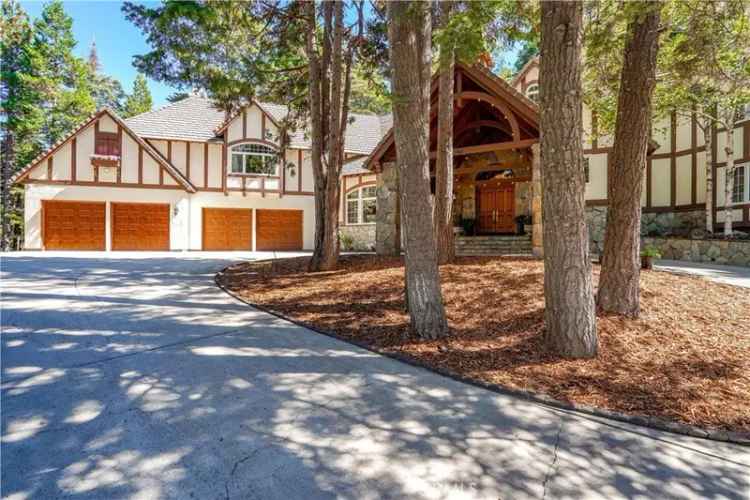 Single-family house For Sale in Lake Arrowhead, California