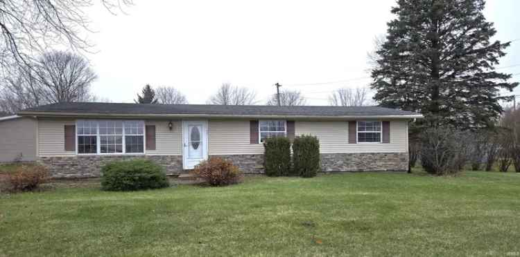 Single-family house For Sale in 1502, Maye Street, Warsaw, Indiana