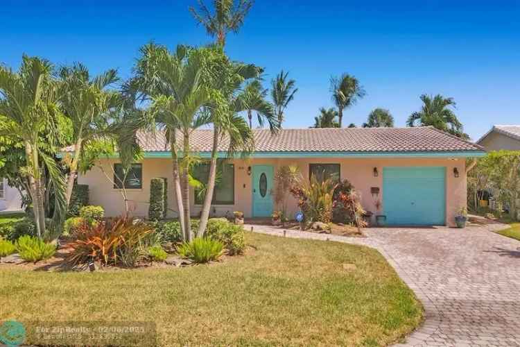 Single-family house For Sale in 60, Southeast 10th Street, Pompano Beach, Florida