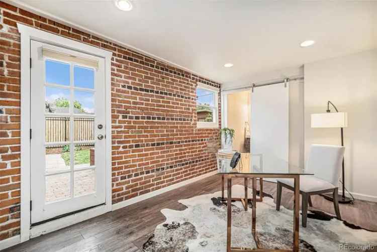 Single-family house For Sale in 2645, Ash Street, Denver, Colorado