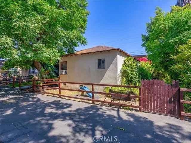 Land For Sale in 5150, Riverton Avenue, Los Angeles, California