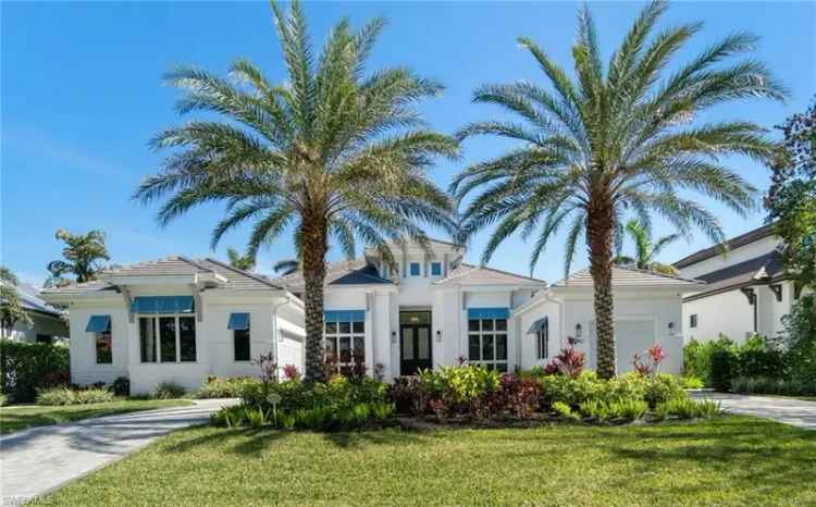 Single-family house For Sale in 3290, Crayton Road, Naples, Florida