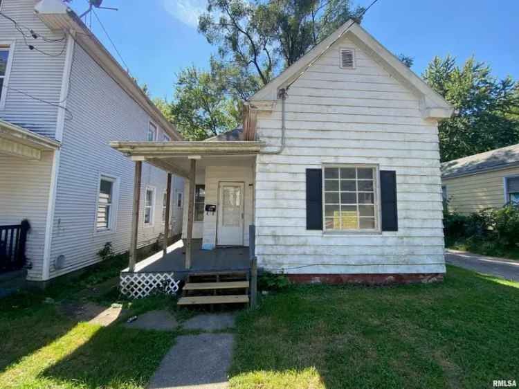 Single-family house For Sale in 611, Haungs Avenue, Peoria, Illinois