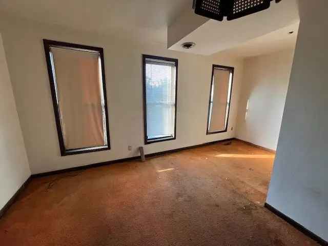 Condo For Sale in 654, East Bowen Avenue, Chicago, Illinois